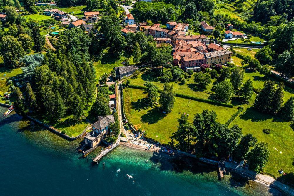Residenza Al Lago San Maurizio D'opaglio Exterior foto