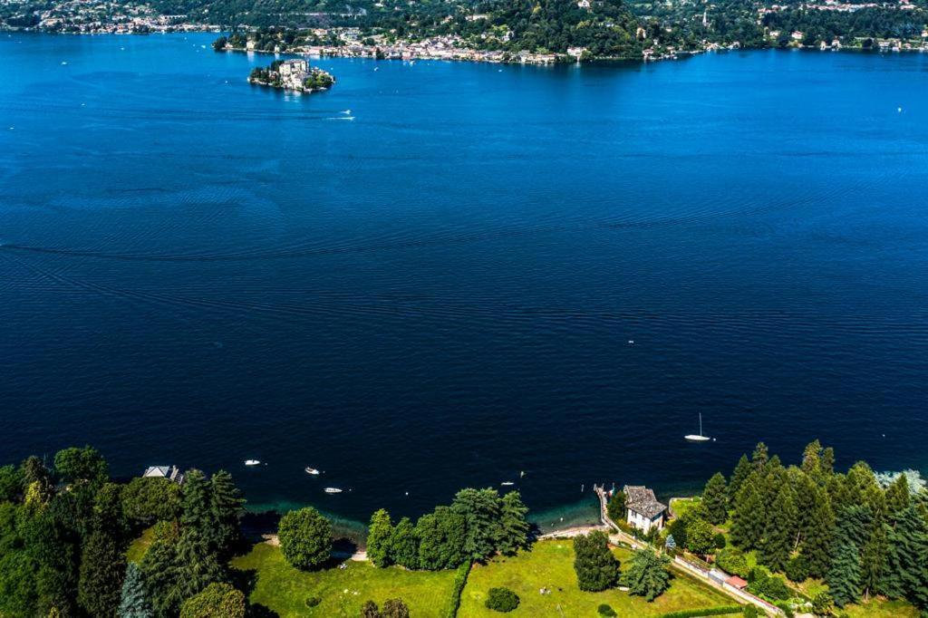 Residenza Al Lago San Maurizio D'opaglio Exterior foto